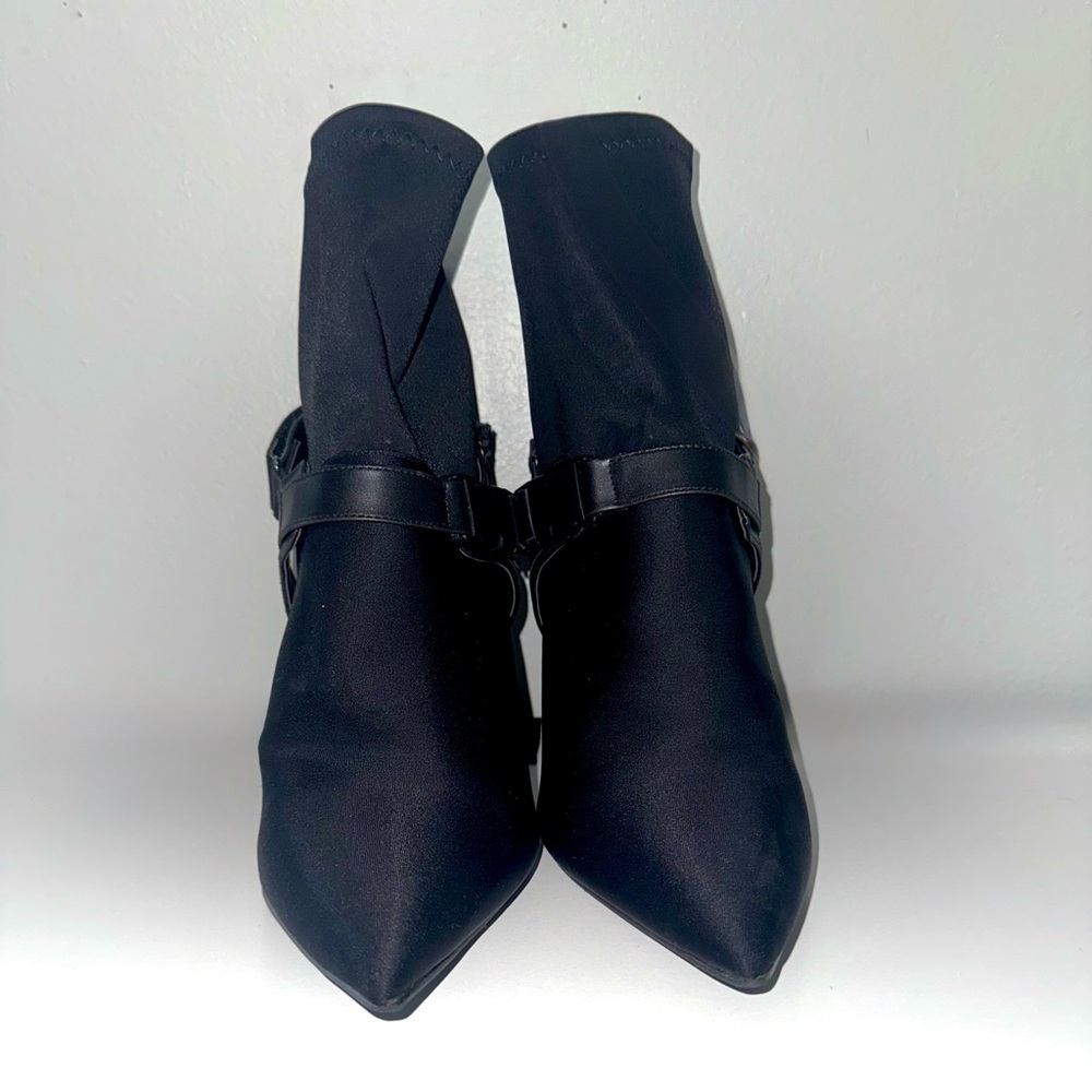 Black heeled booties